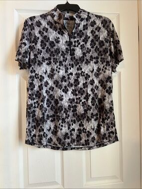 Ibkul short sleeve shirt-Sz L